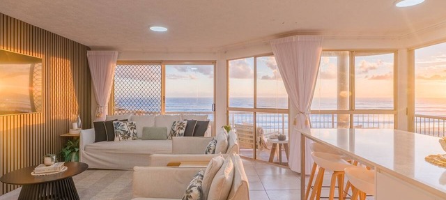 Seacrest 9 - Absolute Beachfront Tugun - Linen Provided! in Tugun