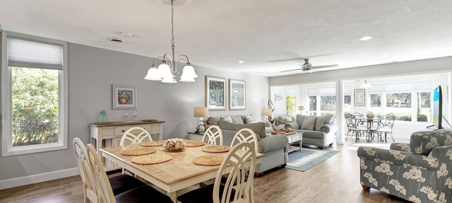 SeaPines-1 Lighthouse-Stunning Remodel, Golf view, Prime Location, 2 Free Bikes in Hilton Head Island
