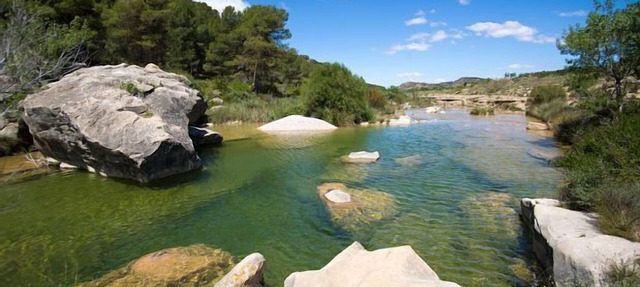 Self catering Ca l'Ester for 8 people in Caseres