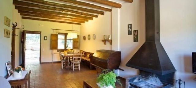 Self catering Mas Pratsevall for 5 people in Taradell