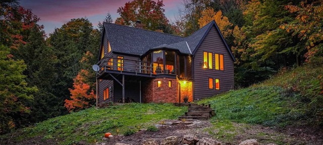 Serene & Spacious Home in Creemore Countryside in Creemore