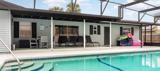 Serene Sunshine State Escape in Deltona