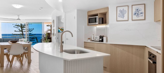 Sirocco 506 - Two Bedroom unit Sleep 6 - FREE WIFI - Located on the front of Mooloolaba Esplanade in Mooloolaba