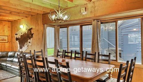 Snowdrop Lodge in Dinner Plain
