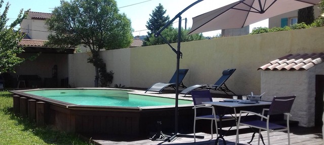 Studio 25m², near the beaches, 20 minutes from Marseilles, 20 minutes from Aix en Provence in Châteauneuf-Les-Martigues