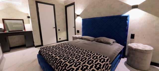 Studio apartment on the top floor of a 12-storey luxury building. in Bishkek