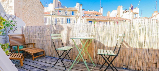 Studio avec terrasse - Vieux Port & Cours Julien in Marseille