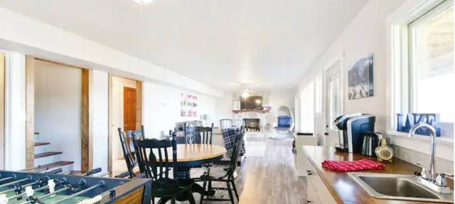 Stunning Lake Views! Lakefront 3BR 2BA Sleeps 12 in Shell Knob