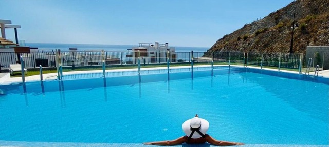 SUPER SIX - Seaview in Costa Del Sol in Fuengirola