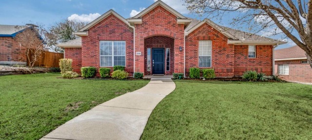 TCH - 3bd/2.5ba home in Carrollton with Workspace in Carrollton