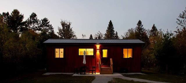 The Briar - New! - Menominee River Tiny Cottage in Porterfield