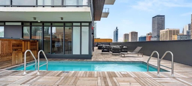 The Domain Skyline View King Beds Pool Gym in Calgary