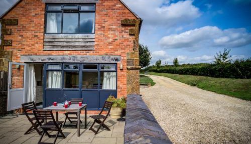 Top Barn in Cherington