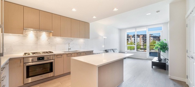 UBC luxury One bed room apartment for long term in Vancouver