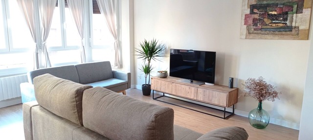URDAIHOME APARTMENT in Gernika-Lumo