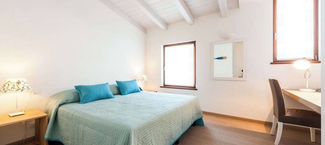 Vacation Apartment “Vecchio Frantoio” with Lake View, Mountain View & Terrace in Malcesine
