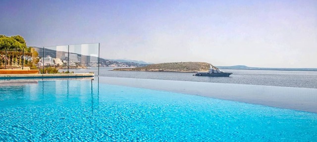 Villa in tranquil location in Cala Vinyes