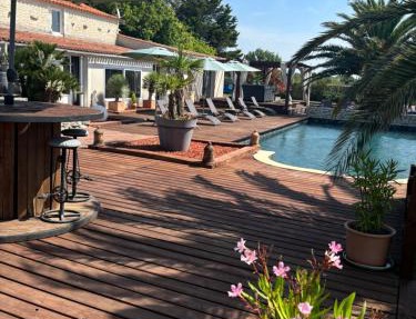 Villa la Hulotte in Angles