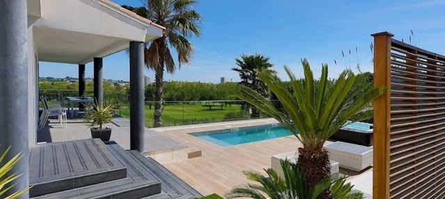 Villa Luxe Golf Course - Pool, Jacuzzi & Total Peace and Quiet in Juvignac