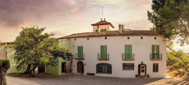 Villa "Masia Can Comas" with Pool, Garden & Wi-Fi in Torrelavit