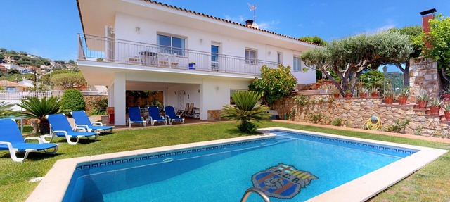 VILLA VALENTINA in Mataró