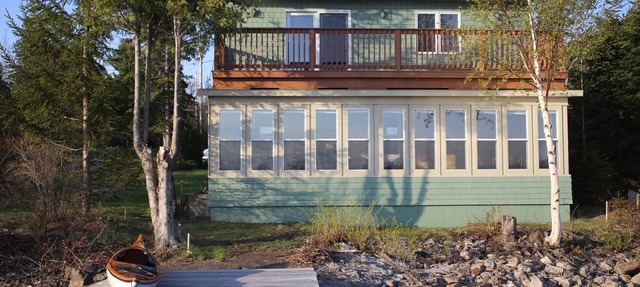 Waterfront 2 Br Cottage In Copper Harbor With Private Dock in Copper Harbor