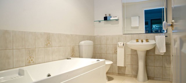 Yarra Glen Racecourse Apartments in Yarra Glen