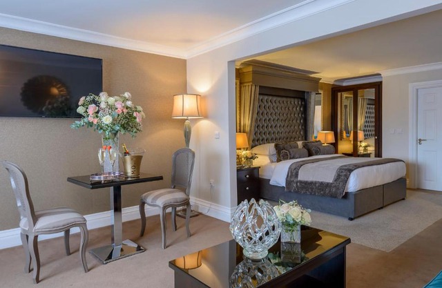 Killarney Oaks Hotel 