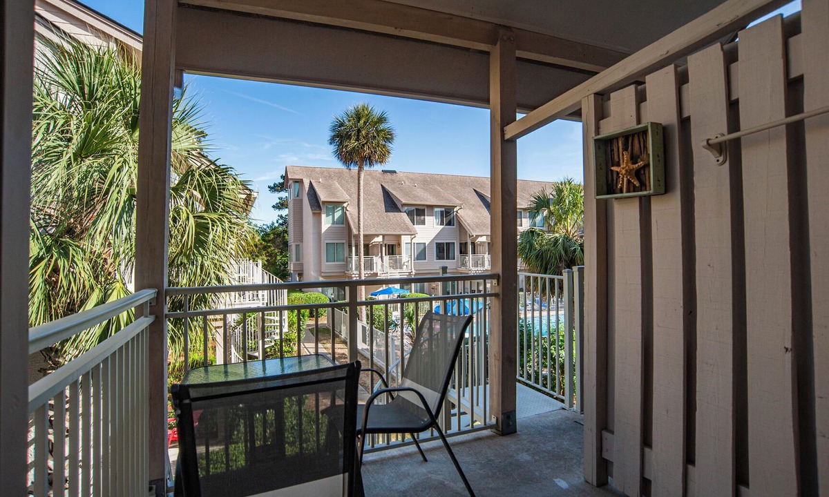 Hilton Head Island House | Courtside 53 - Recently Renovated 2 Story Townhouse in Forest Beach