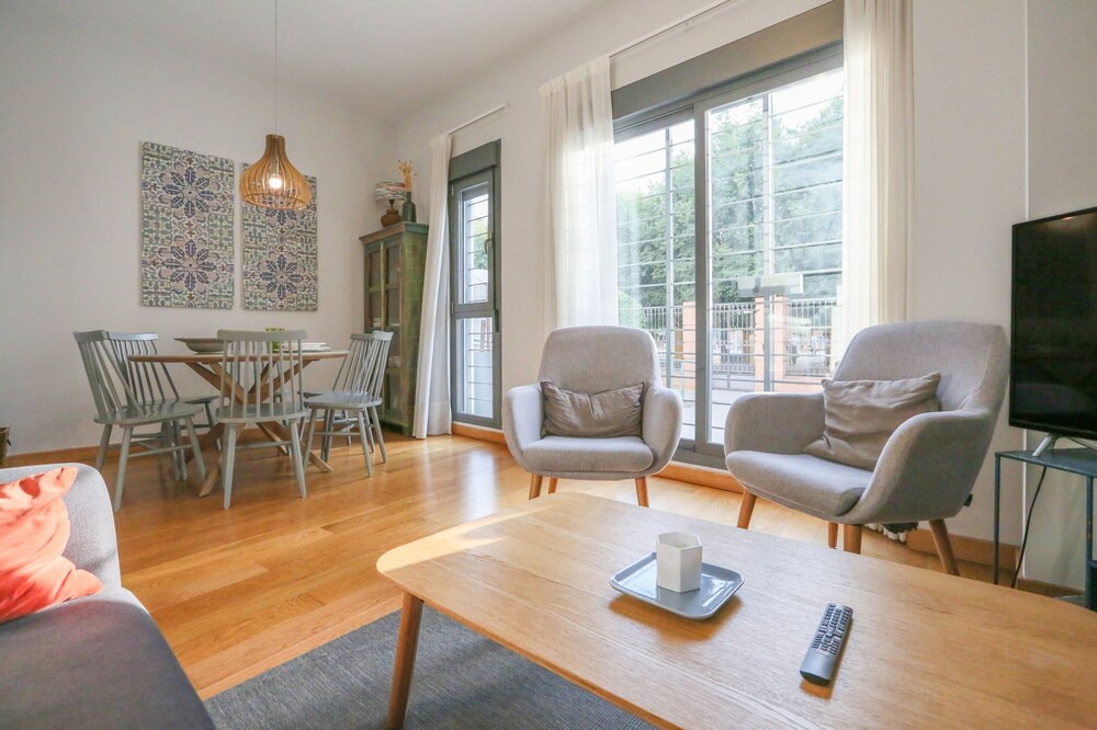 Photo of Livingroom in Alameda