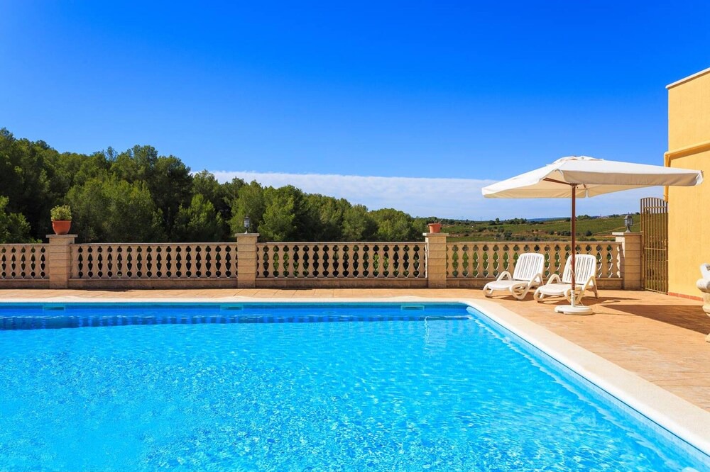 Photo of Outdoor in Castellet i la Gornal