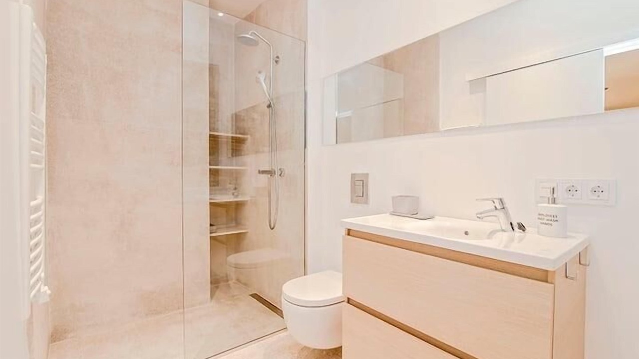 Photo of Bathroom in Sindicat