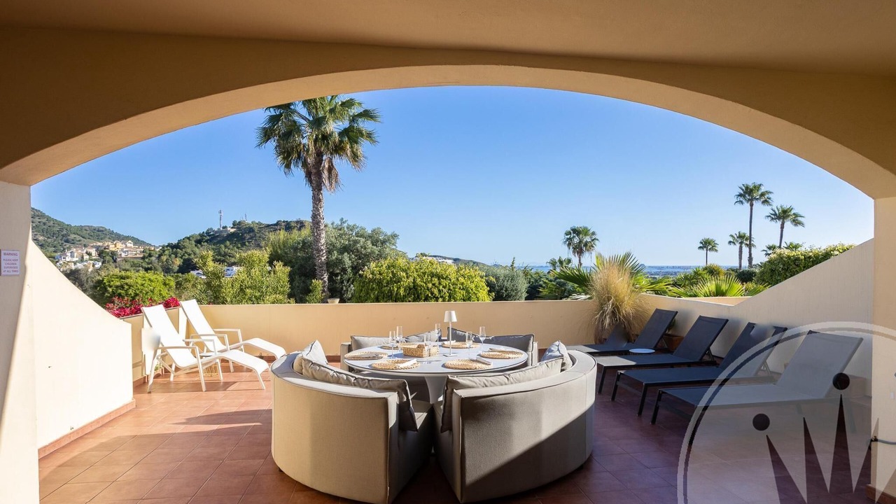 Photo of Outdoor in Atamaria