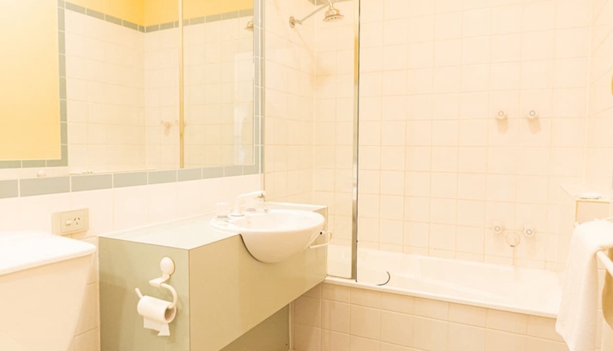 Photo of Bathroom in Acheron