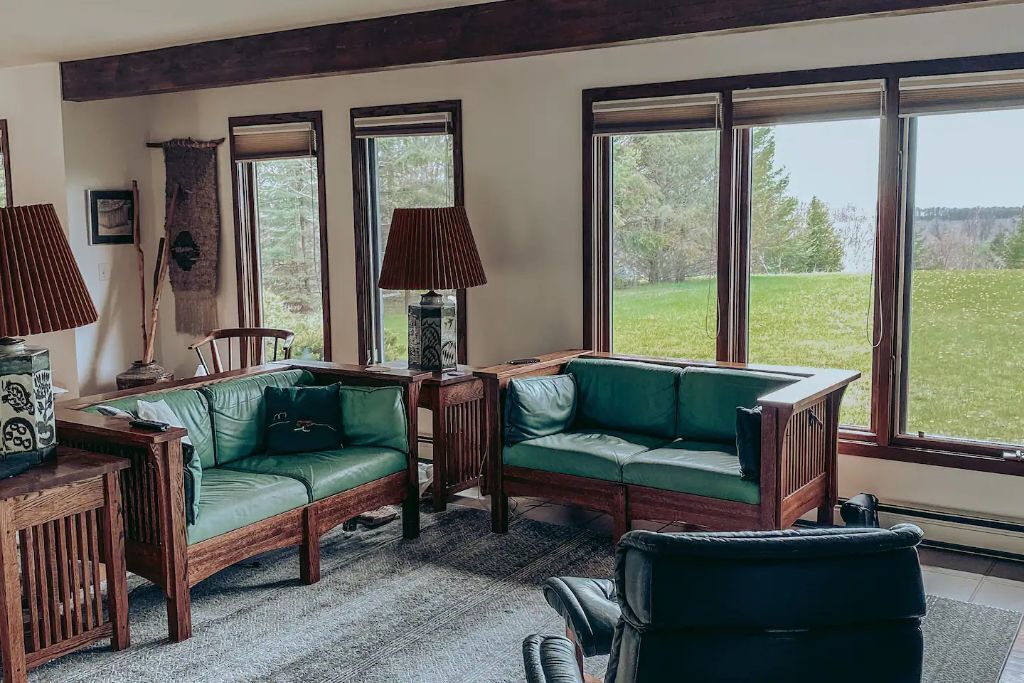 Photo of Livingroom in Northport