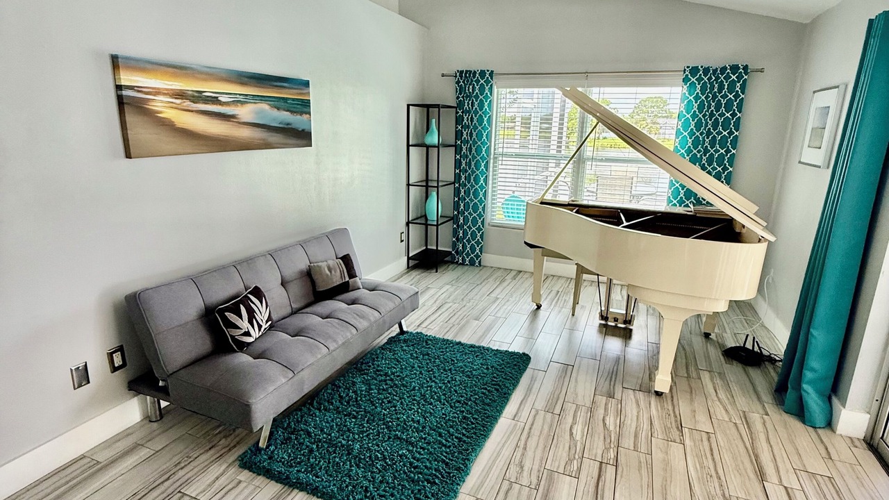 Photo of Livingroom in Morgan Point