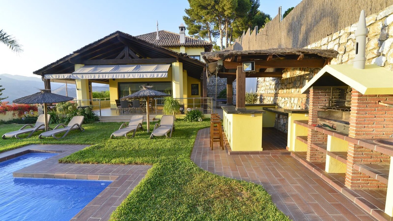 Photo of Patio Balcony in Velilla-Taramay