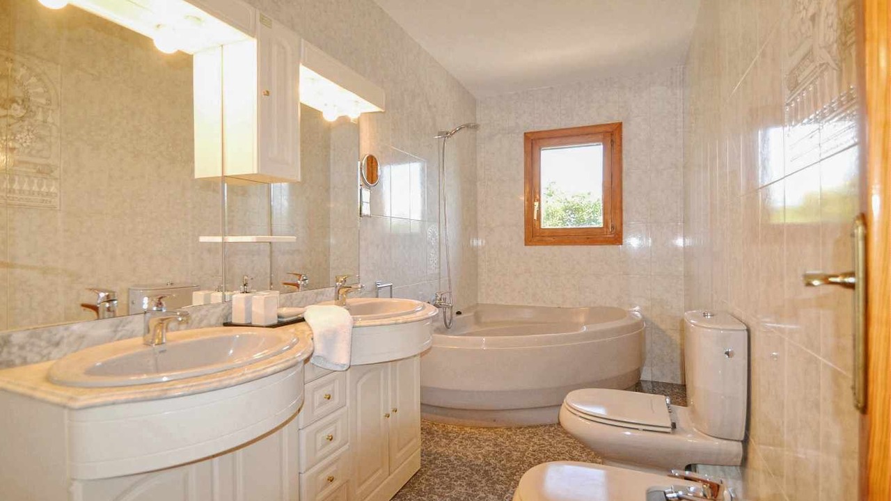 Photo of Bathroom in Sa Cabaneta