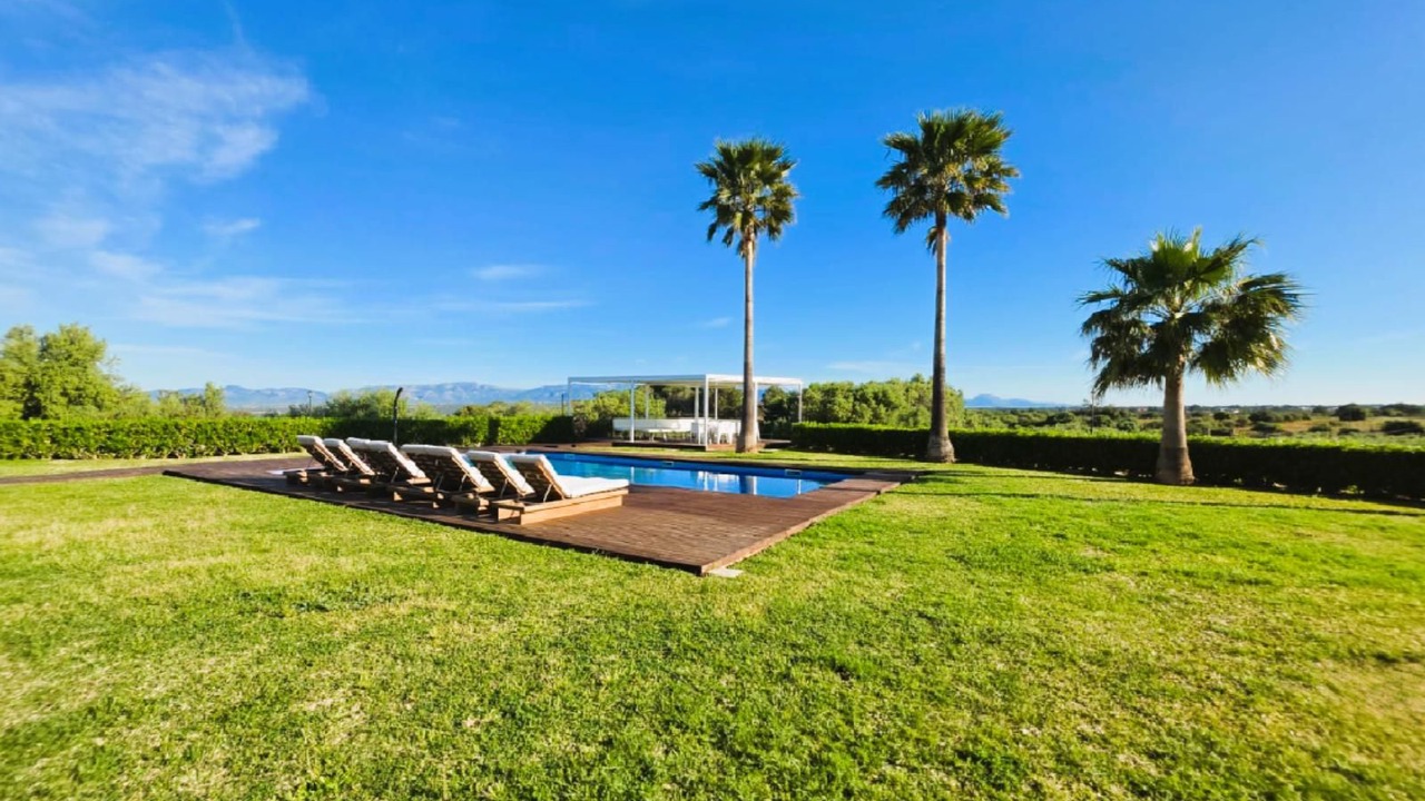 Photo of Outdoor in Llevant