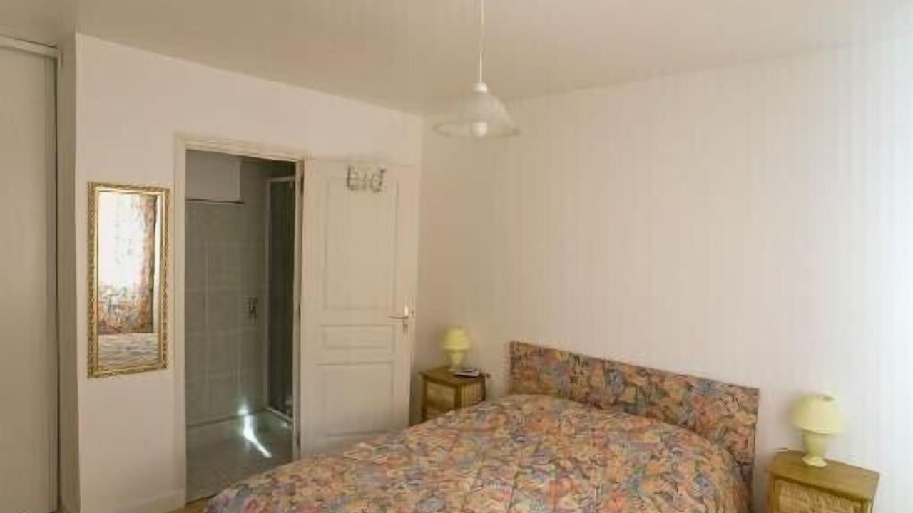 Photo of Bedroom in Touques