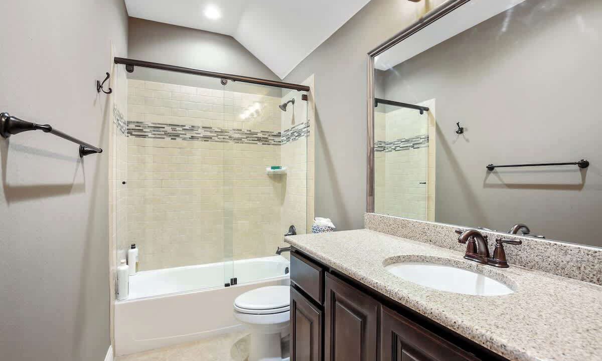 Photo of Bathroom in Legacy Park