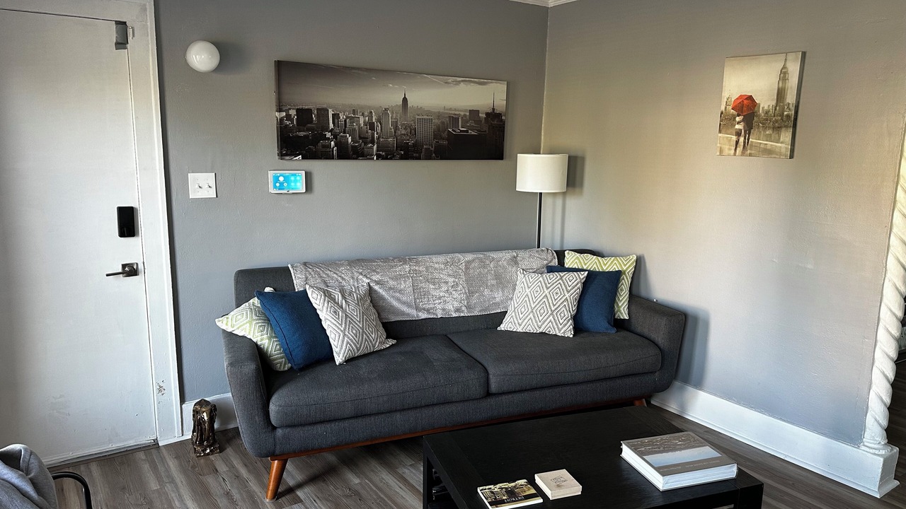 Photo of Livingroom in Detroit