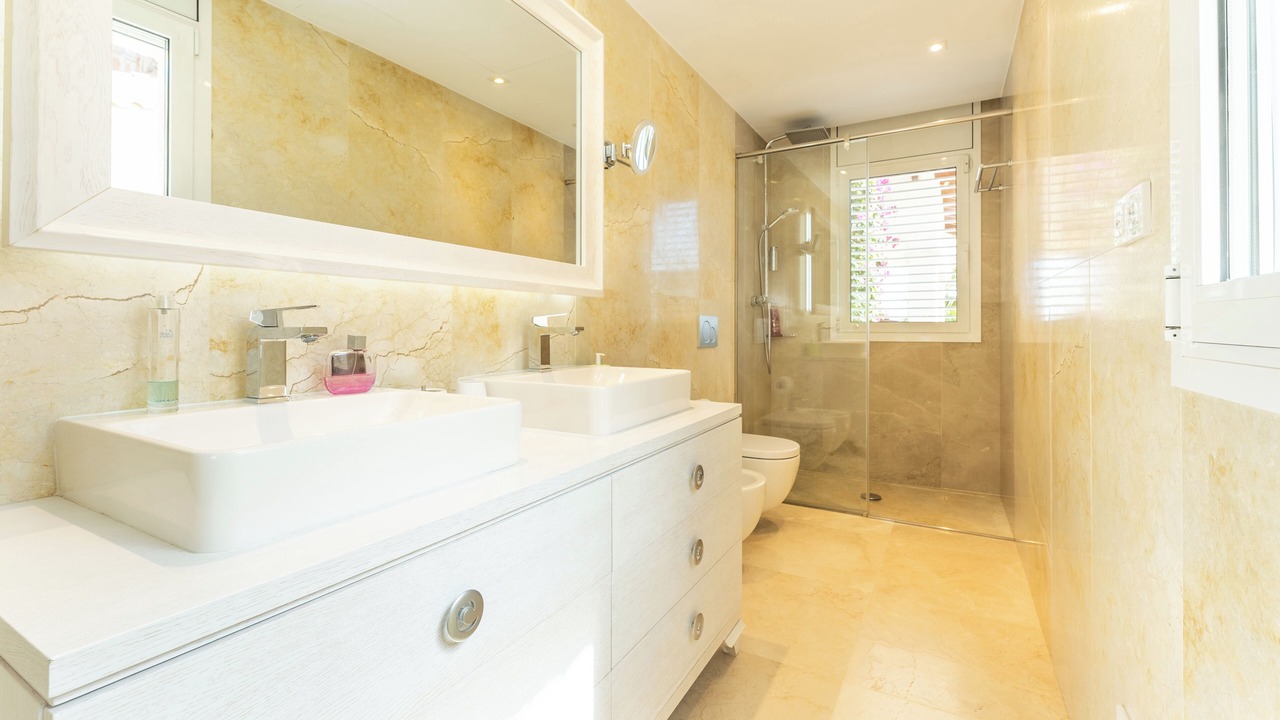 Photo of Bathroom in El Roc de Sant Gaieta