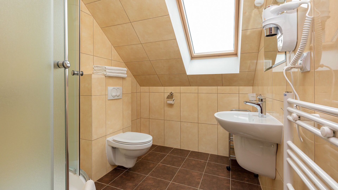 Photo of Bathroom in Rewal