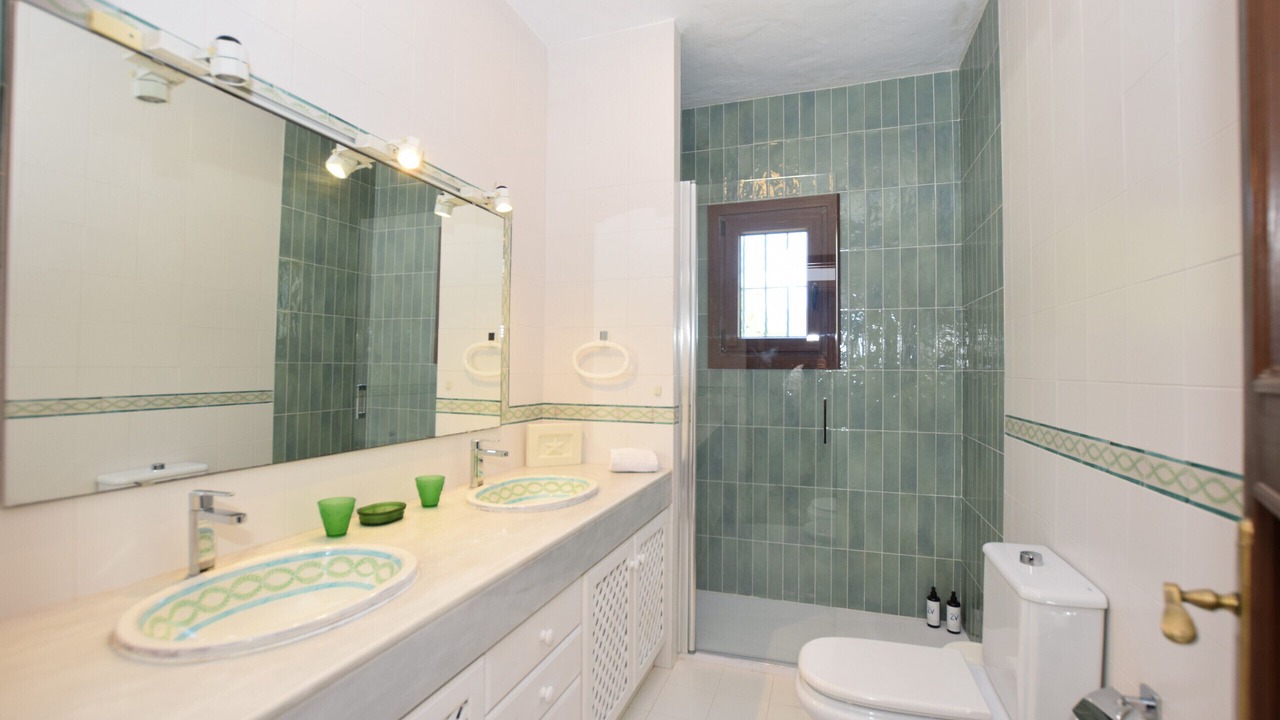 Photo of Bathroom in Atlanterra