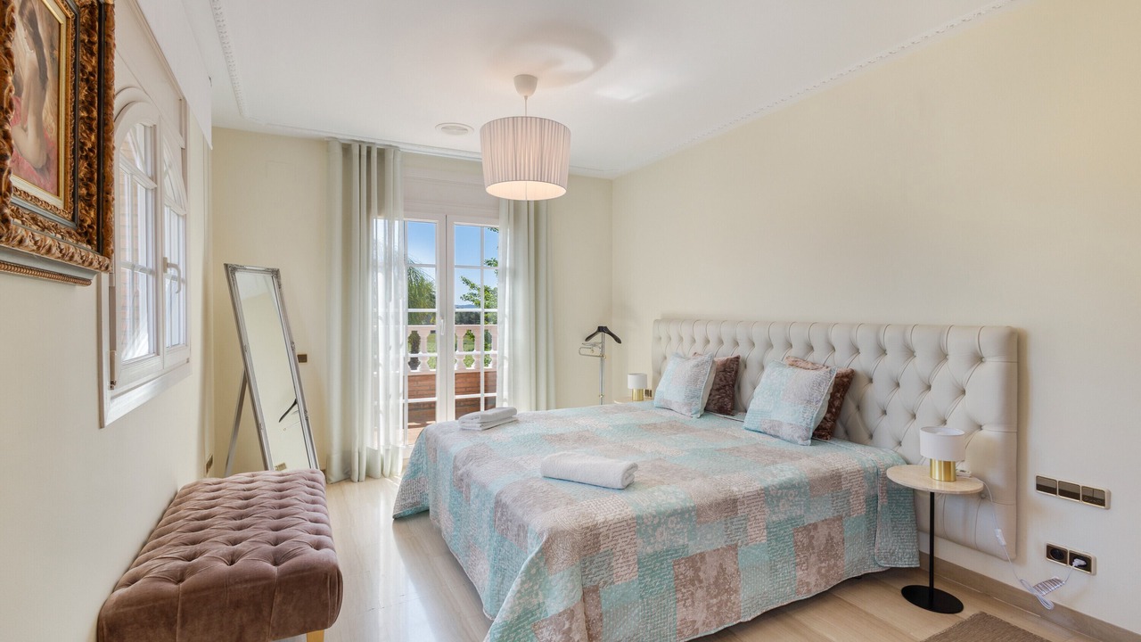Photo of Bedroom in Pacs del Penedes