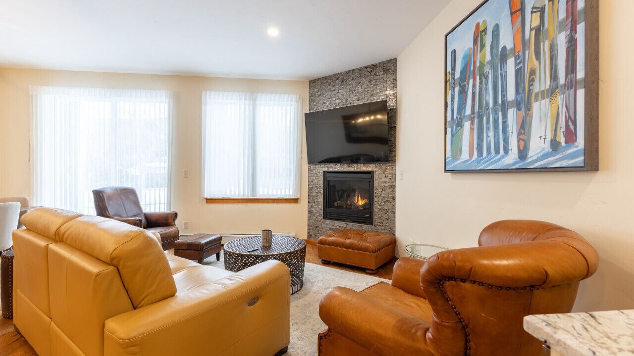 Photo of Livingroom in Eagle-Vail