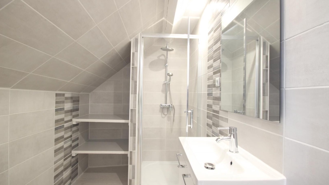 Photo of Bathroom in Sept-Meules