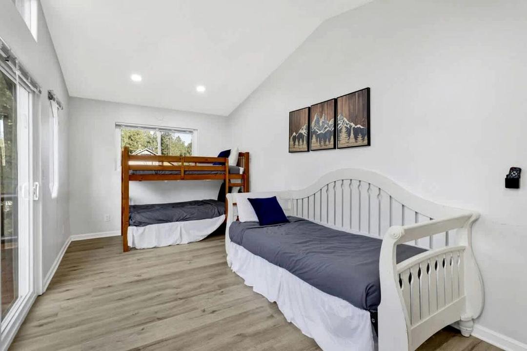 Photo of Bedroom in Big Bear City