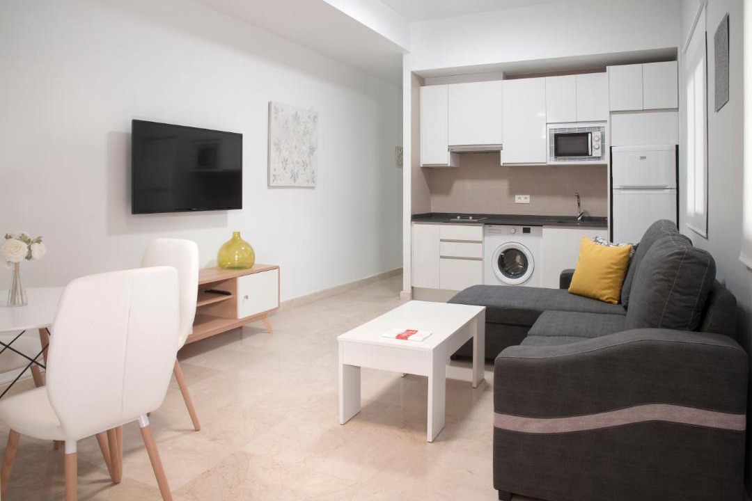 Photo of Livingroom in Alameda